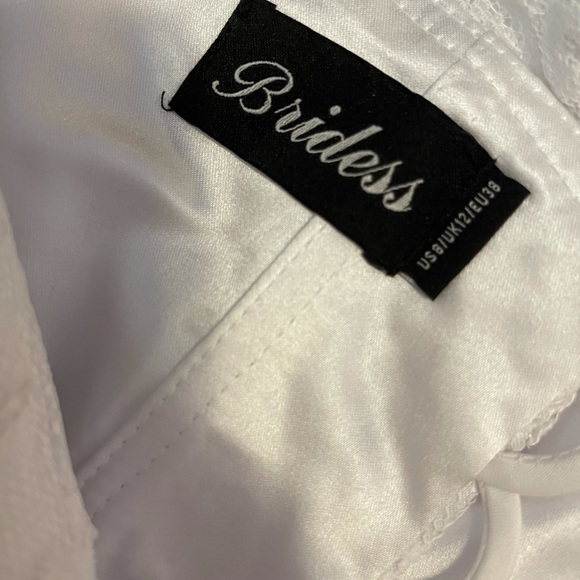 Wedding Dress - Picture 3 of 5